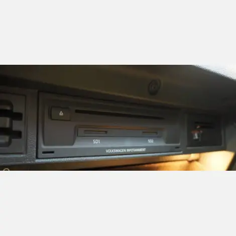 Volkswagen Discover Media "AS" (MIB2) Európa V18 2024